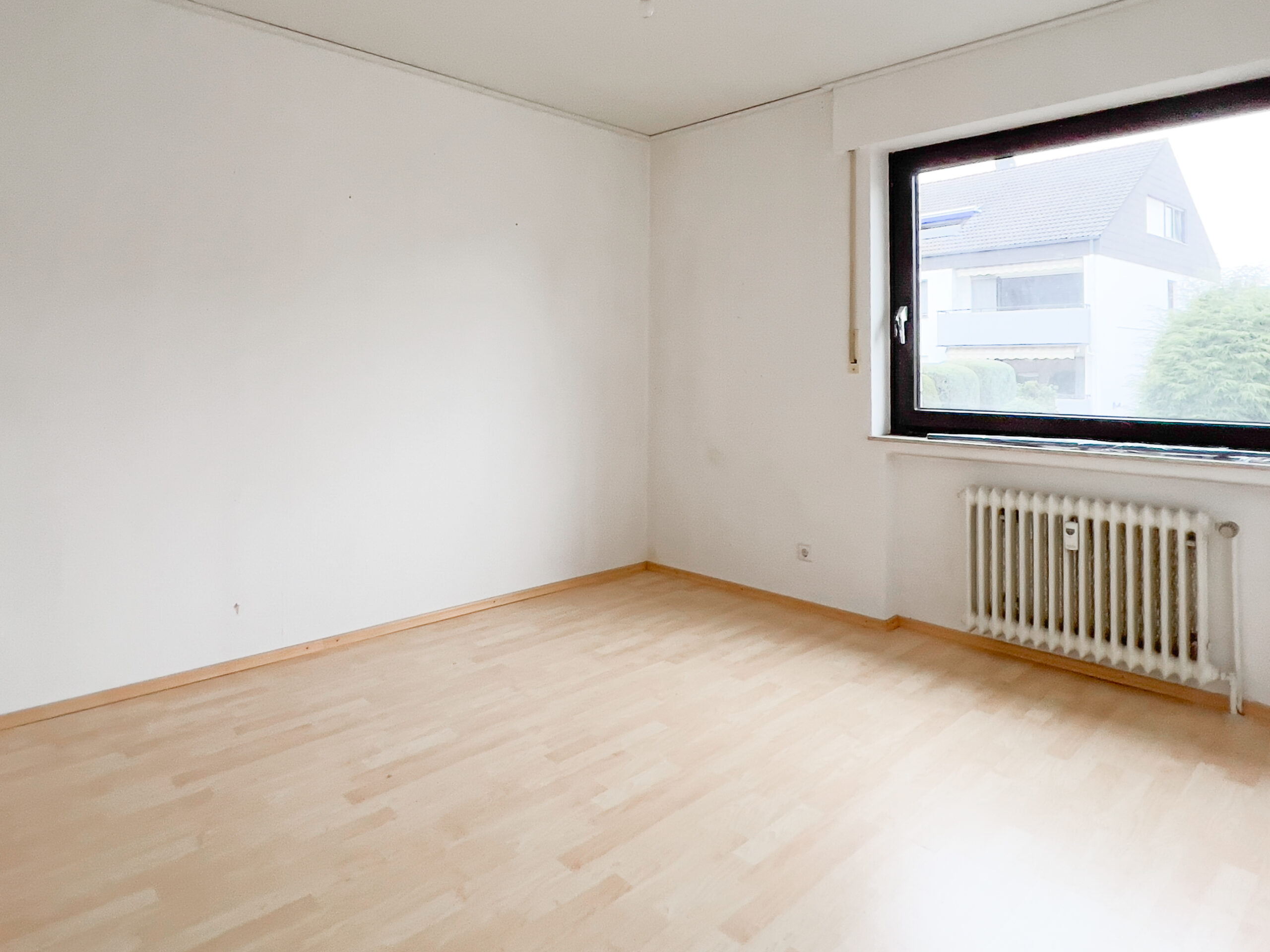 Büro vor der Renovierung und dem Home Staging