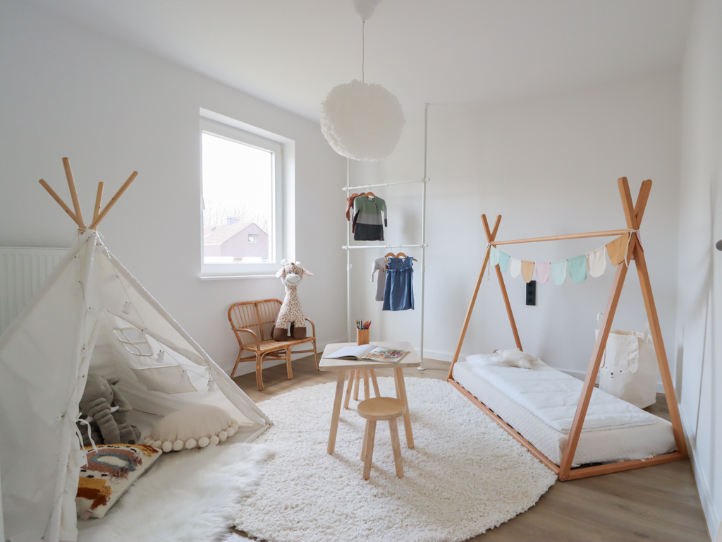 Möbliertes Kinderzimmer nach dem Home Staging
